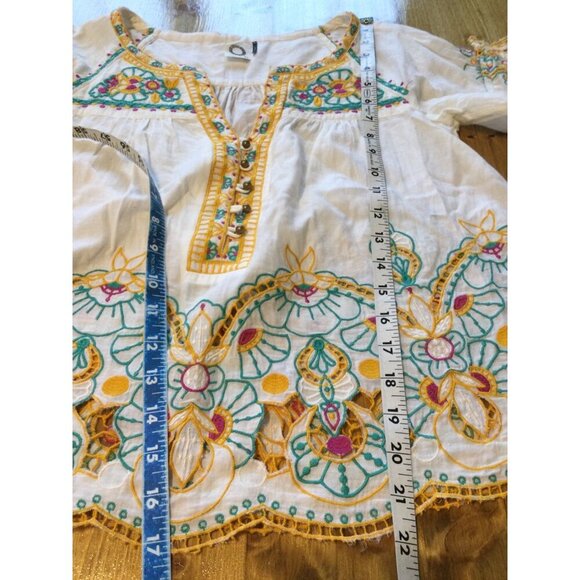 Akemi + Kin Boho Embroidered Top Bell Sleeves Floral Fairycore Fairy size 2 - Picture 9 of 9
